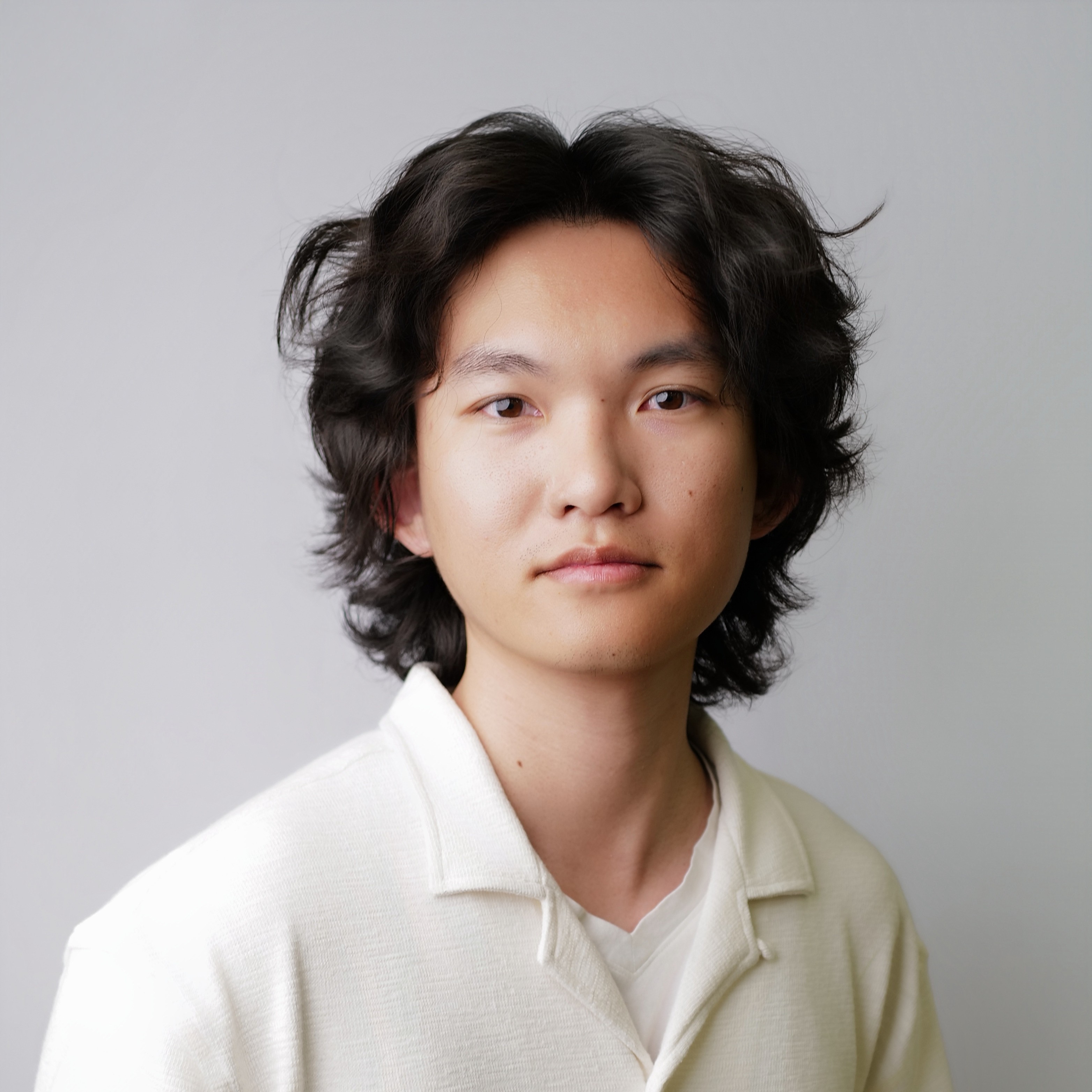 Gary Li, E-commerce and Product Manager, smiling in a professional headshot